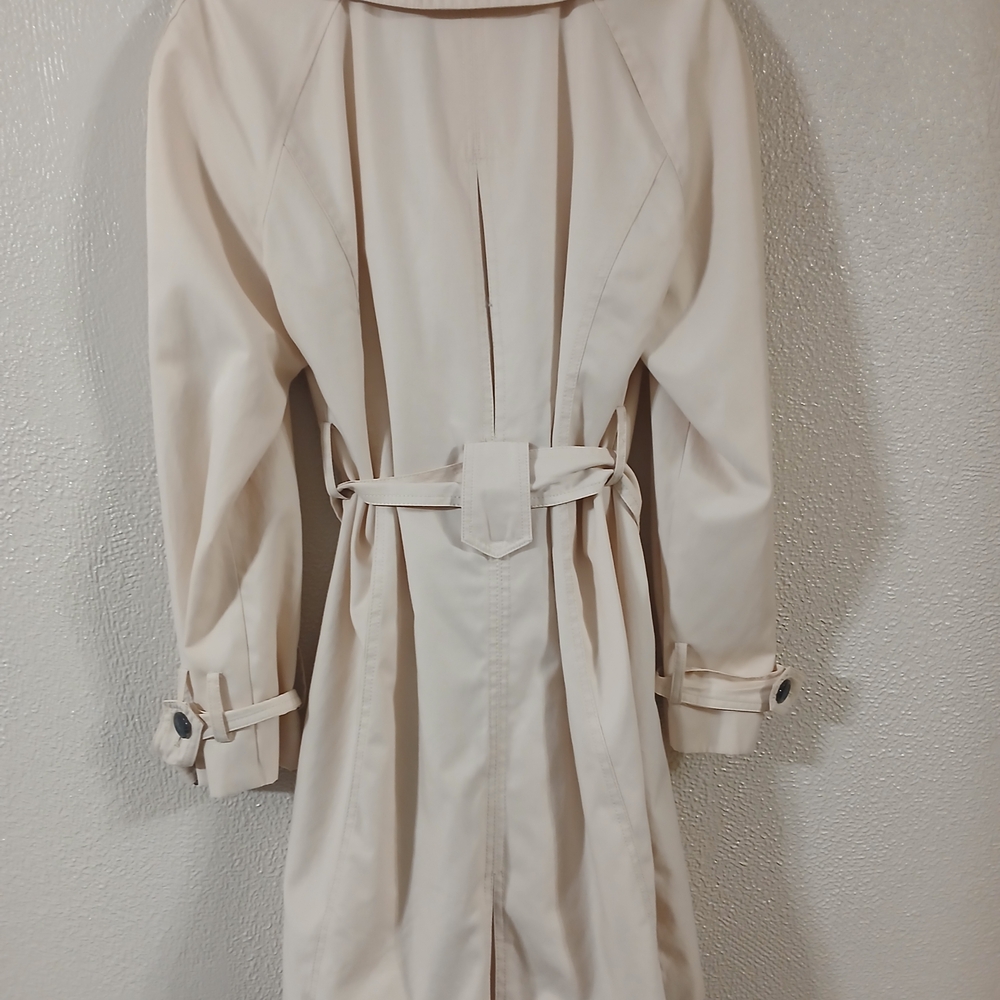 Marvin Richards New York Cream Colored Button Up Trench Coat - Picture 2 of 14